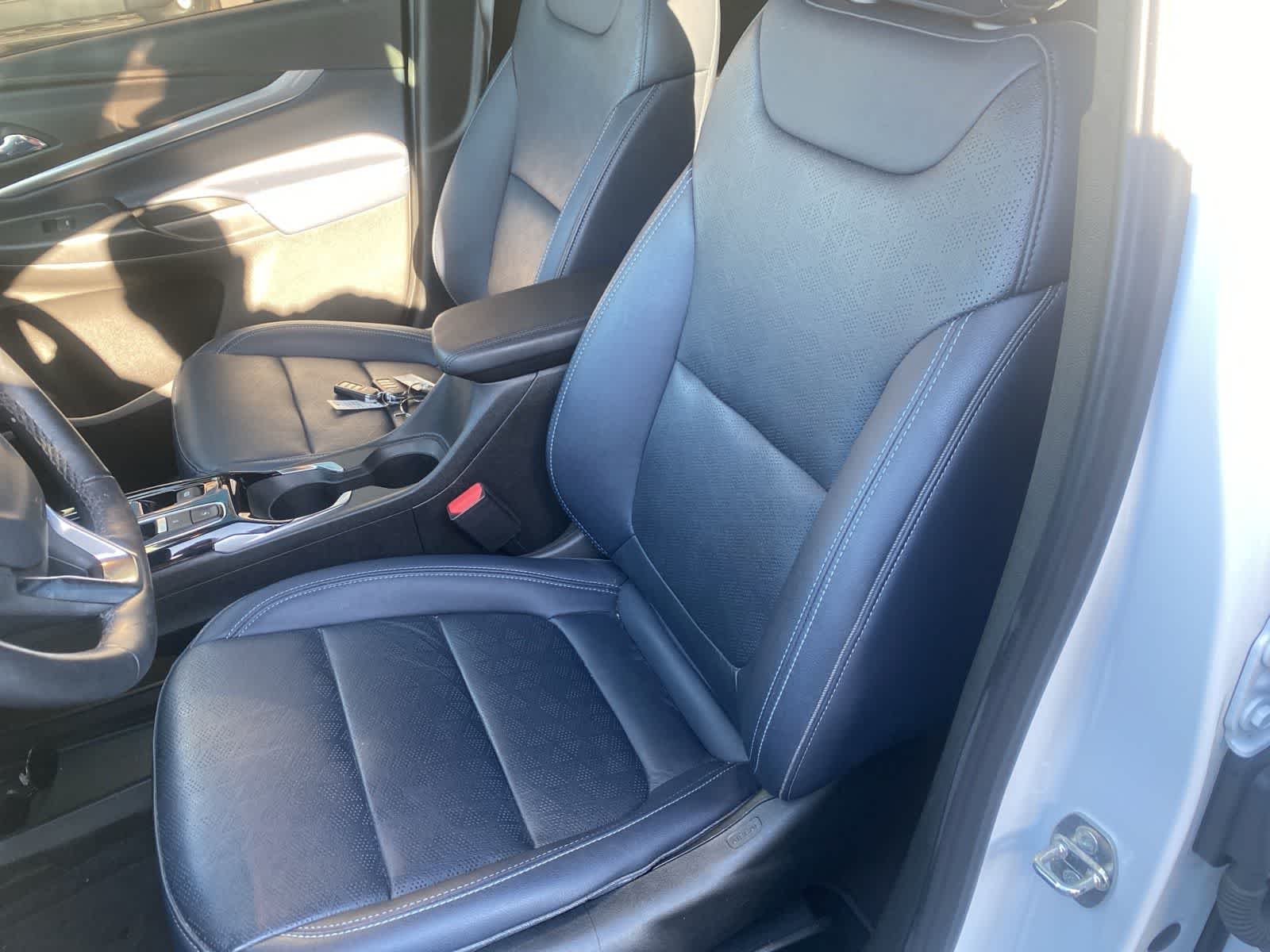Thumbnail: 2022 Chevrolet Bolt EUV - 12