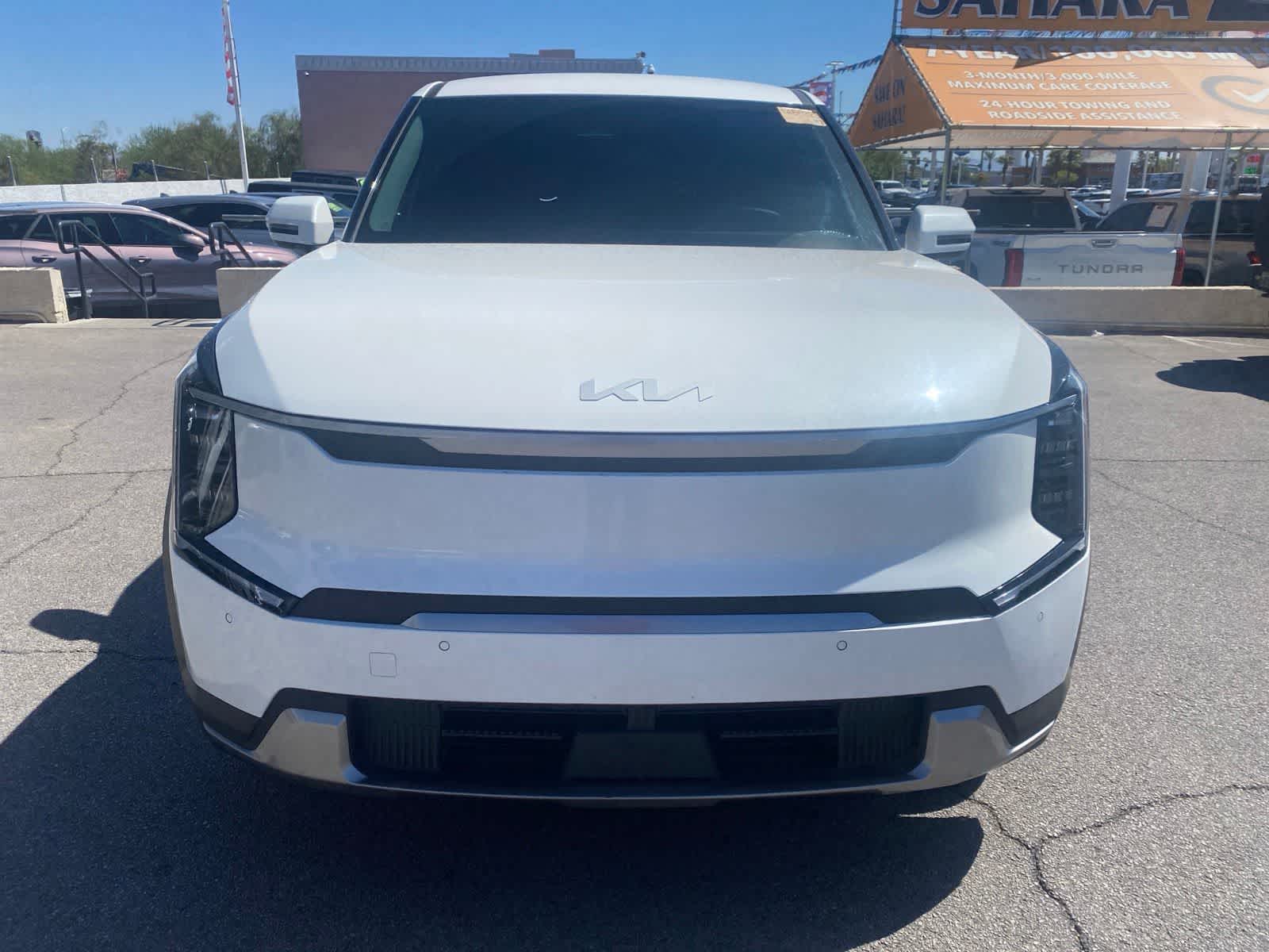 Used 2024 Kia EV9 Light L/R with VIN KNDAB5S19R6030626 for sale in Las Vegas, NV