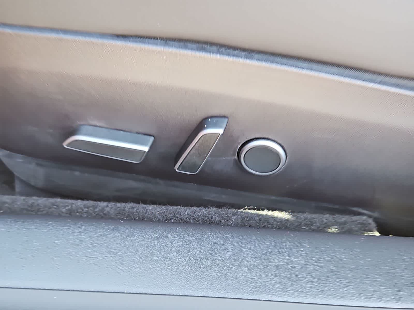 Thumbnail: 2021 Tesla Model 3 - 15