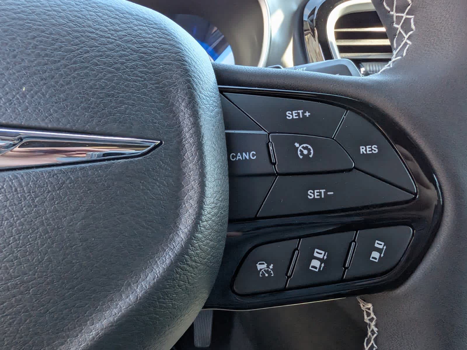 Thumbnail: 2026 Chrysler Pacifica - 29