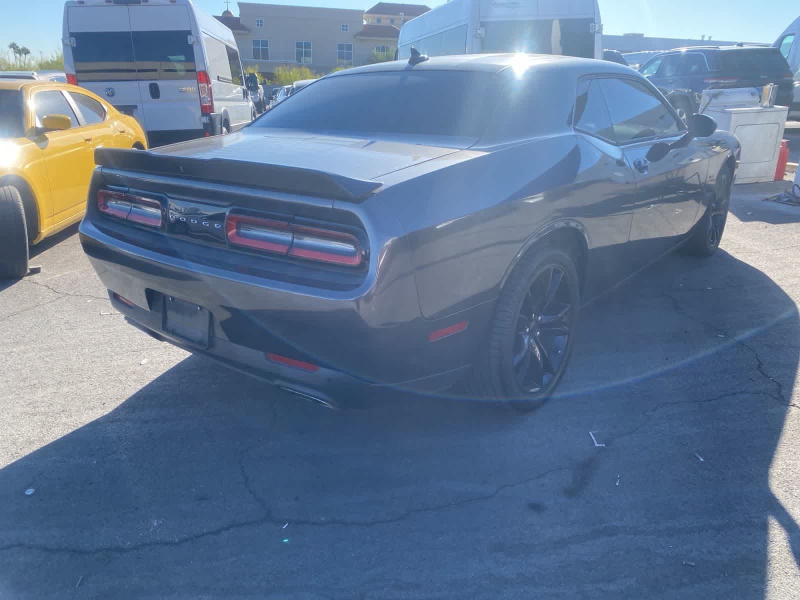 Thumbnail: 2016 Dodge Challenger - 6