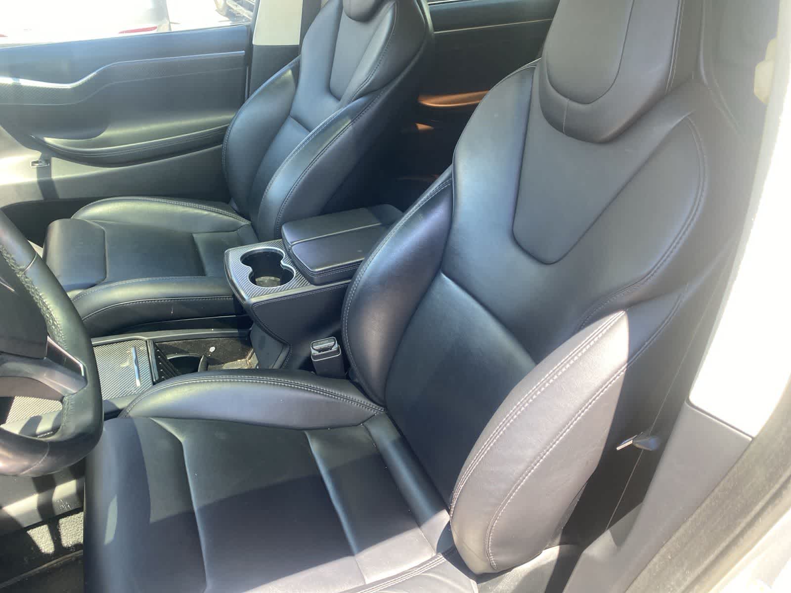 Thumbnail: 2018 Tesla Model X - 12