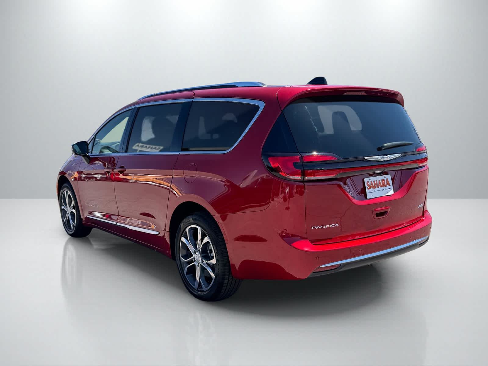 Thumbnail: 2026 Chrysler Pacifica - 4
