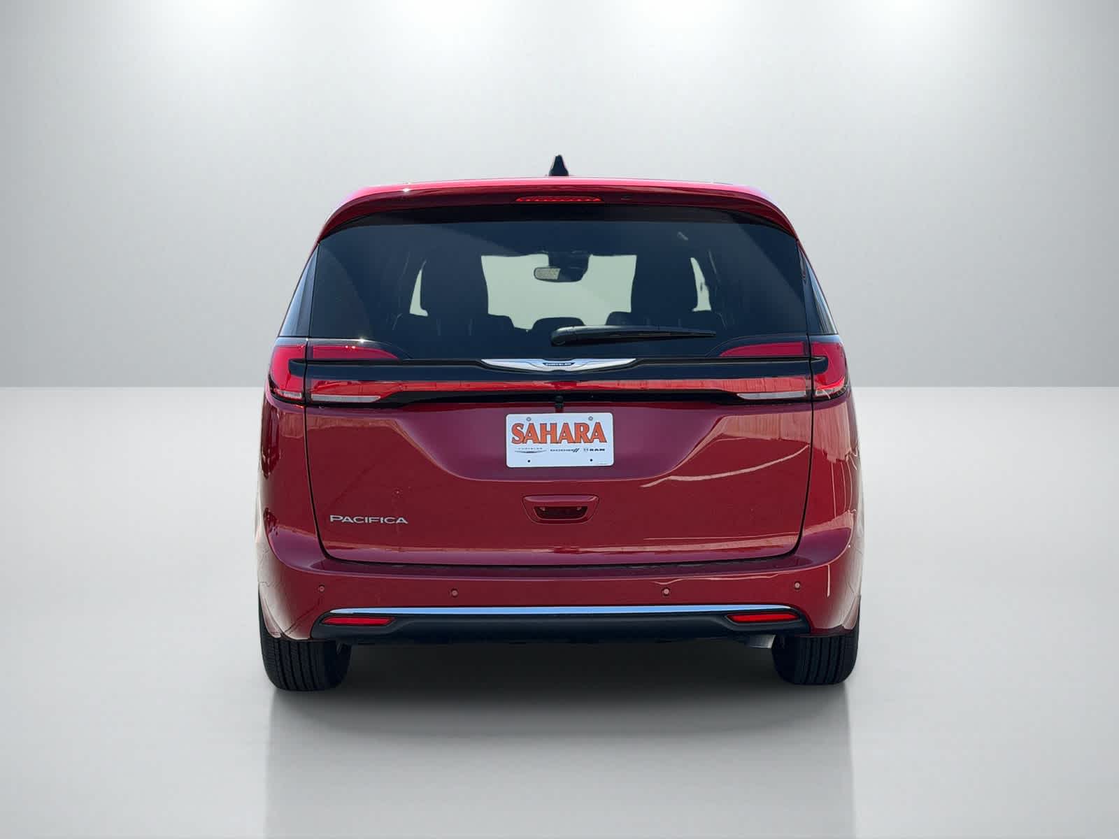 Thumbnail: 2026 Chrysler Pacifica - 5