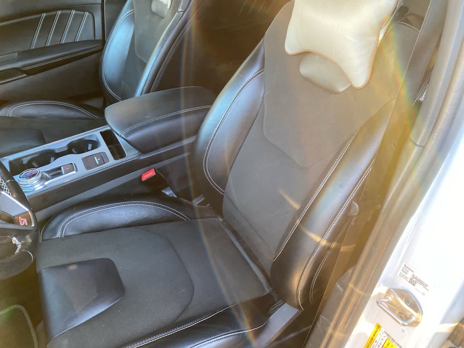 Thumbnail: 2021 Ford Edge - 11