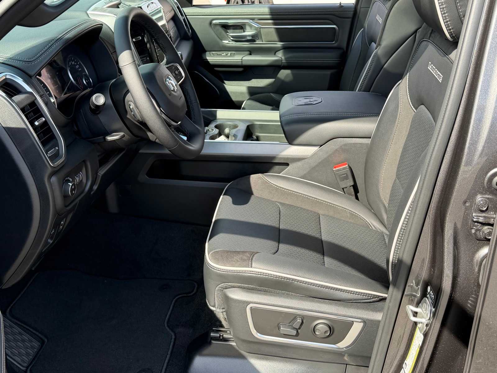 Thumbnail: 2026 RAM 1500 - 22