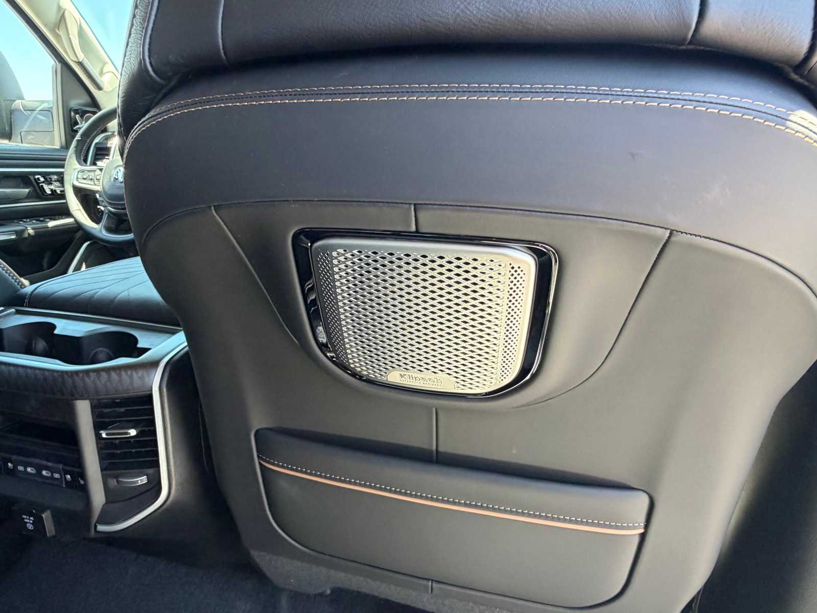 Thumbnail: 2026 RAM 1500 - 25