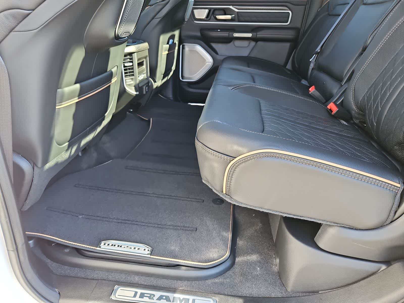 Thumbnail: 2026 RAM 1500 - 19