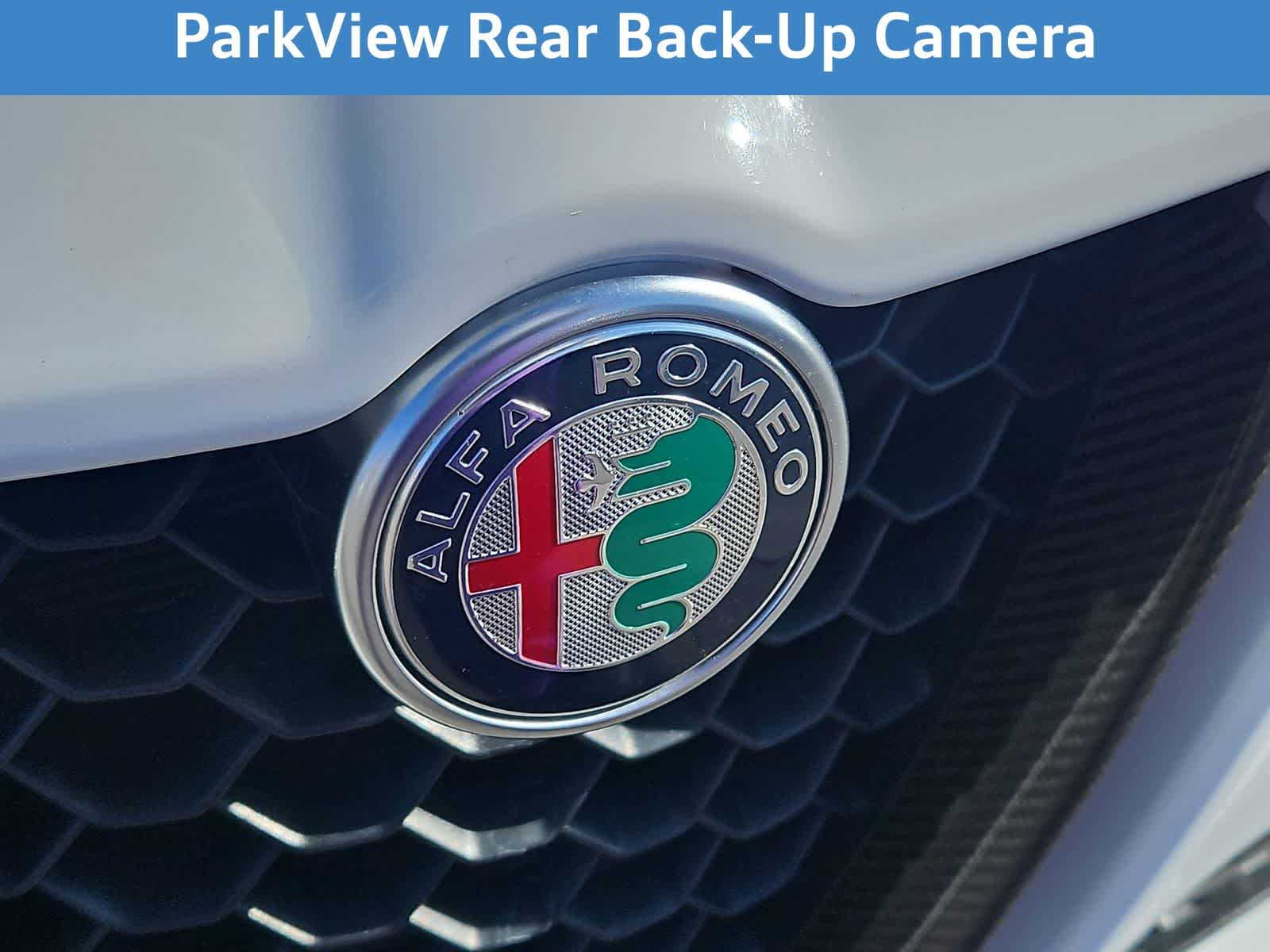 Thumbnail: 2023 Alfa Romeo Stelvio - 13