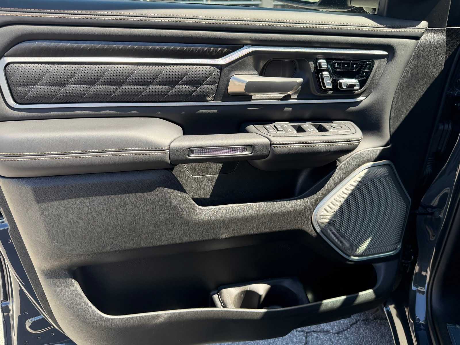 Thumbnail: 2026 RAM 1500 - 29