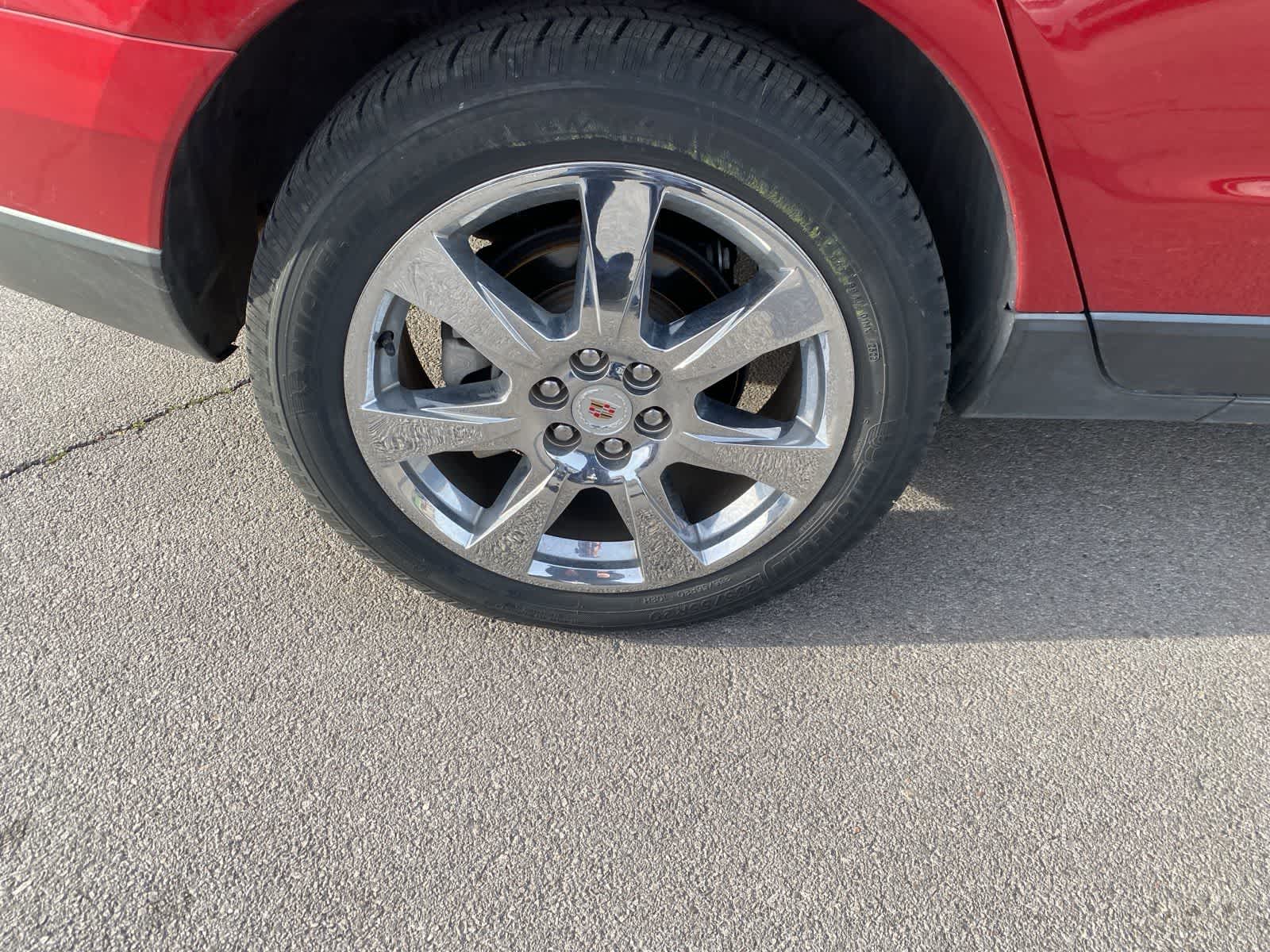 Thumbnail: 2012 Cadillac SRX - 5