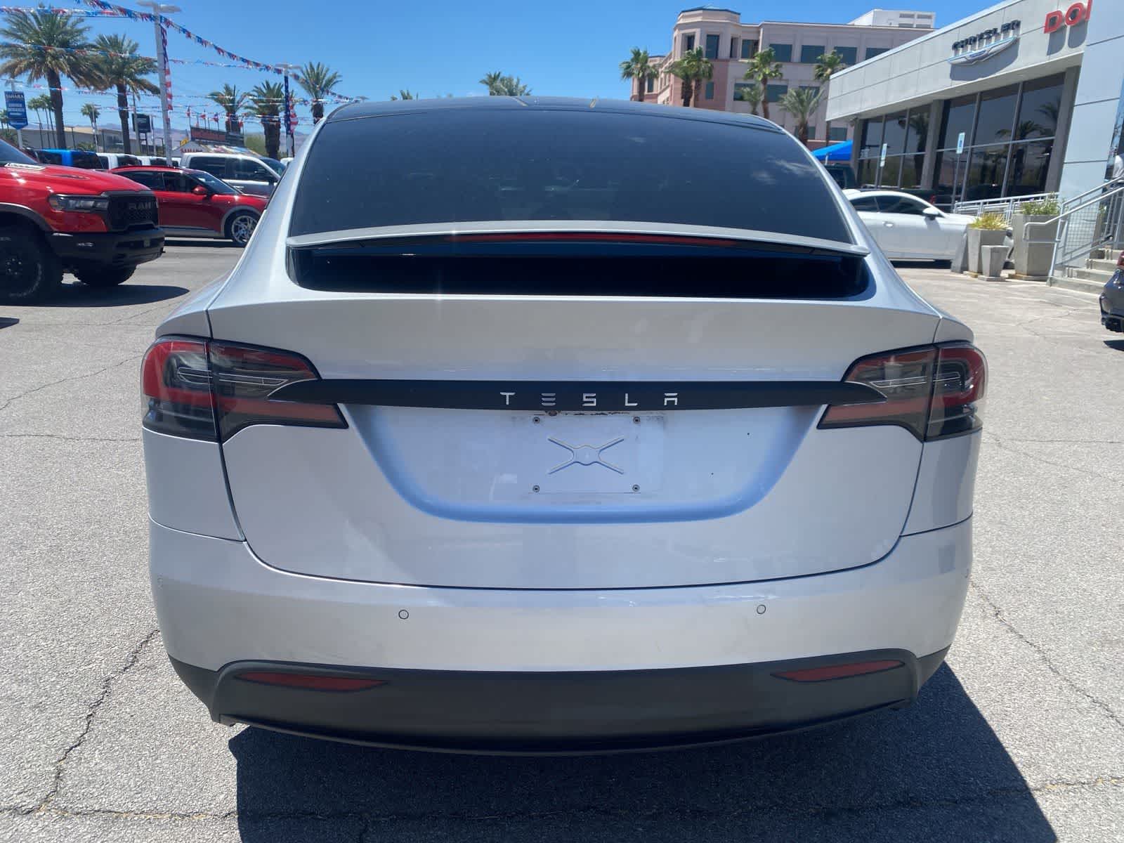 Thumbnail: 2018 Tesla Model X - 8