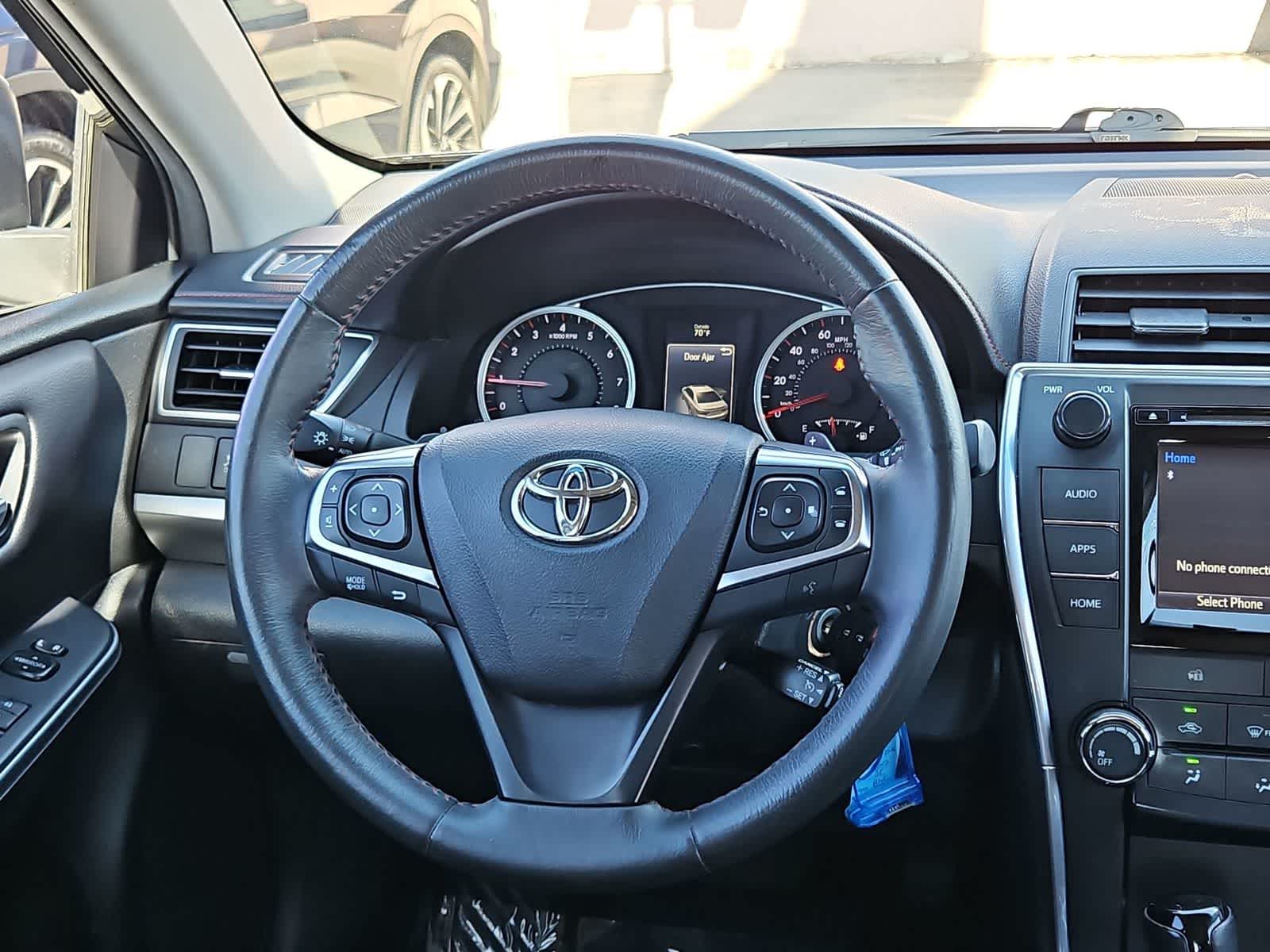 Thumbnail: 2017 Toyota Camry - 24