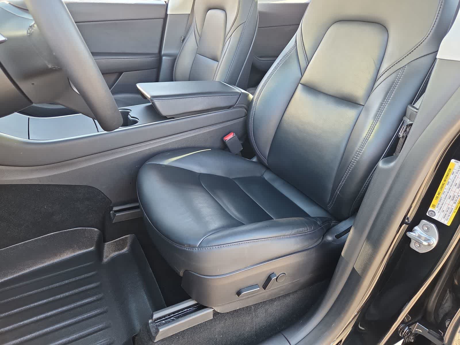 Thumbnail: 2020 Tesla Model Y - 18