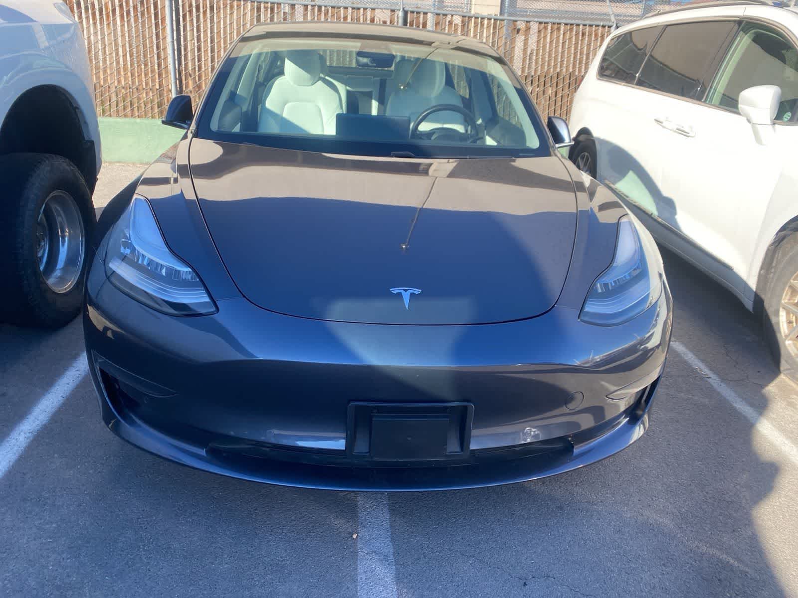 Thumbnail: 2019 Tesla Model 3 - 3