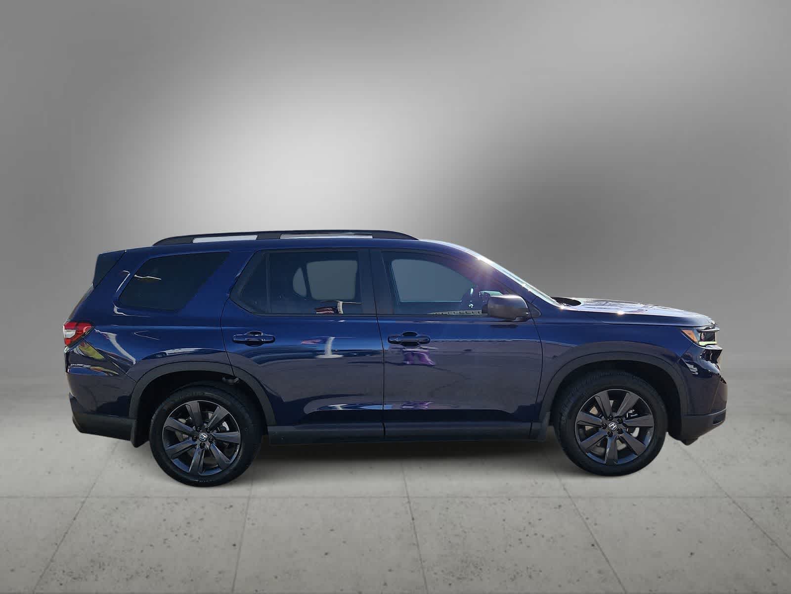 Thumbnail: 2025 Honda Pilot - 10