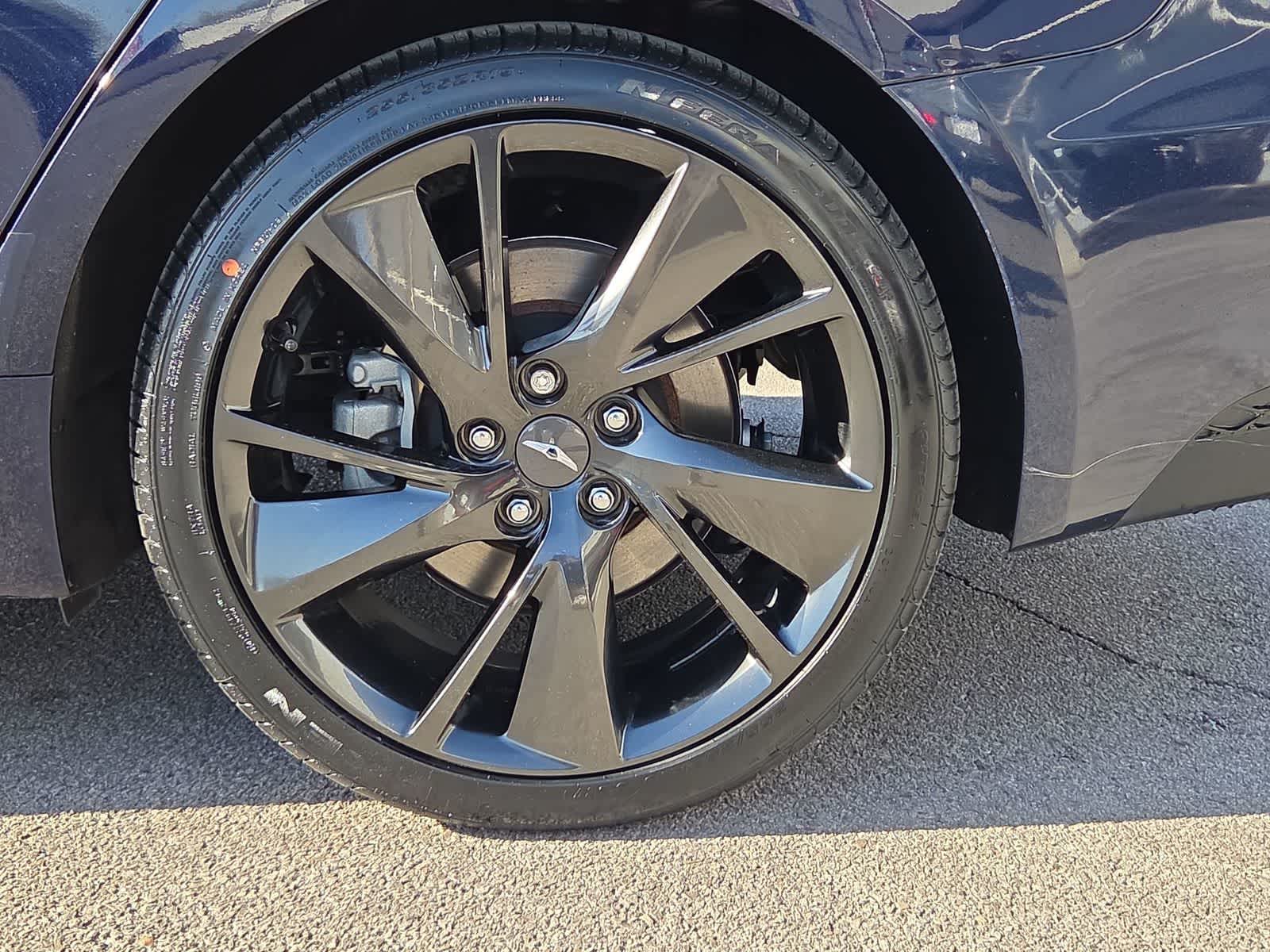 Thumbnail: 2023 Genesis G70 - 14