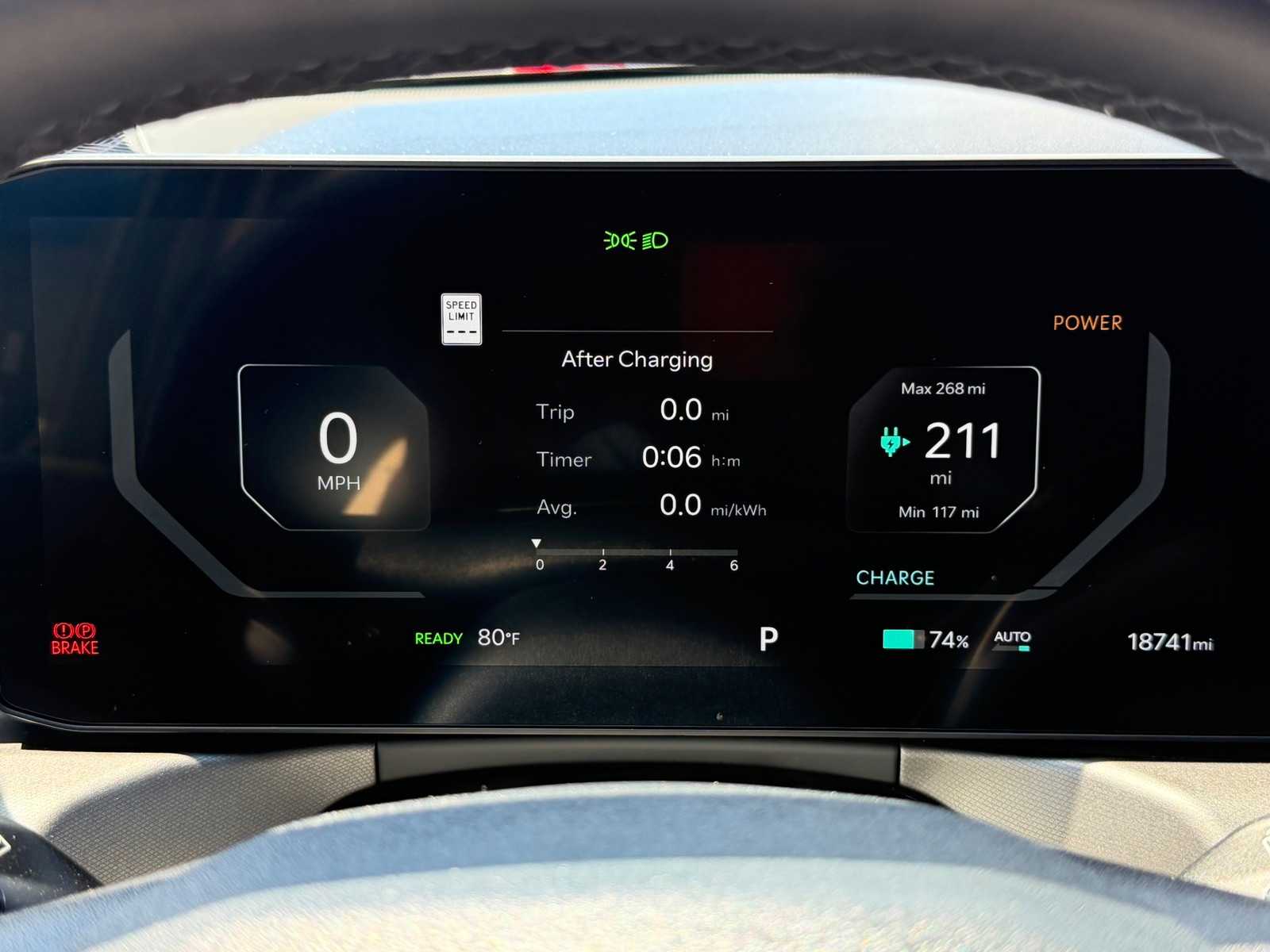 Thumbnail: 2024 Kia EV9 - 17