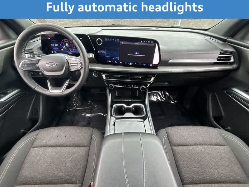 Thumbnail: 2024 Chevrolet Traverse - 16