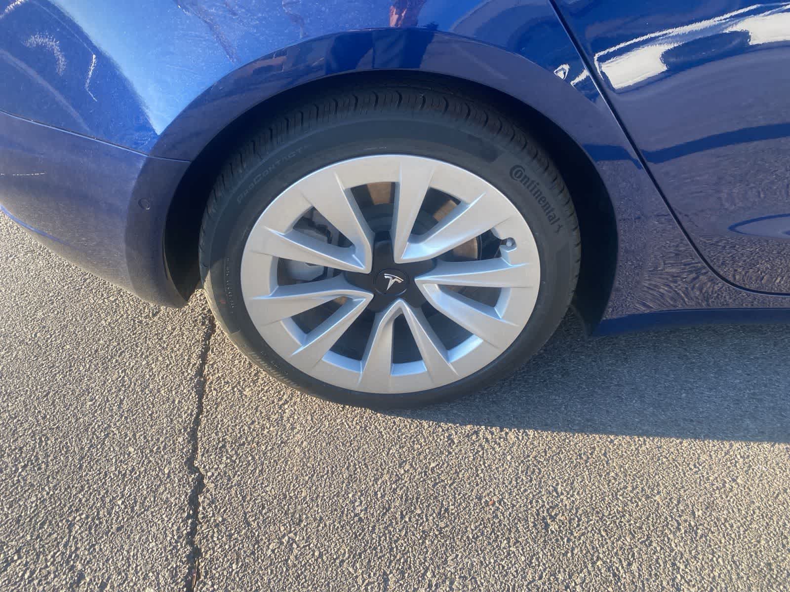 Thumbnail: 2021 Tesla Model 3 - 5