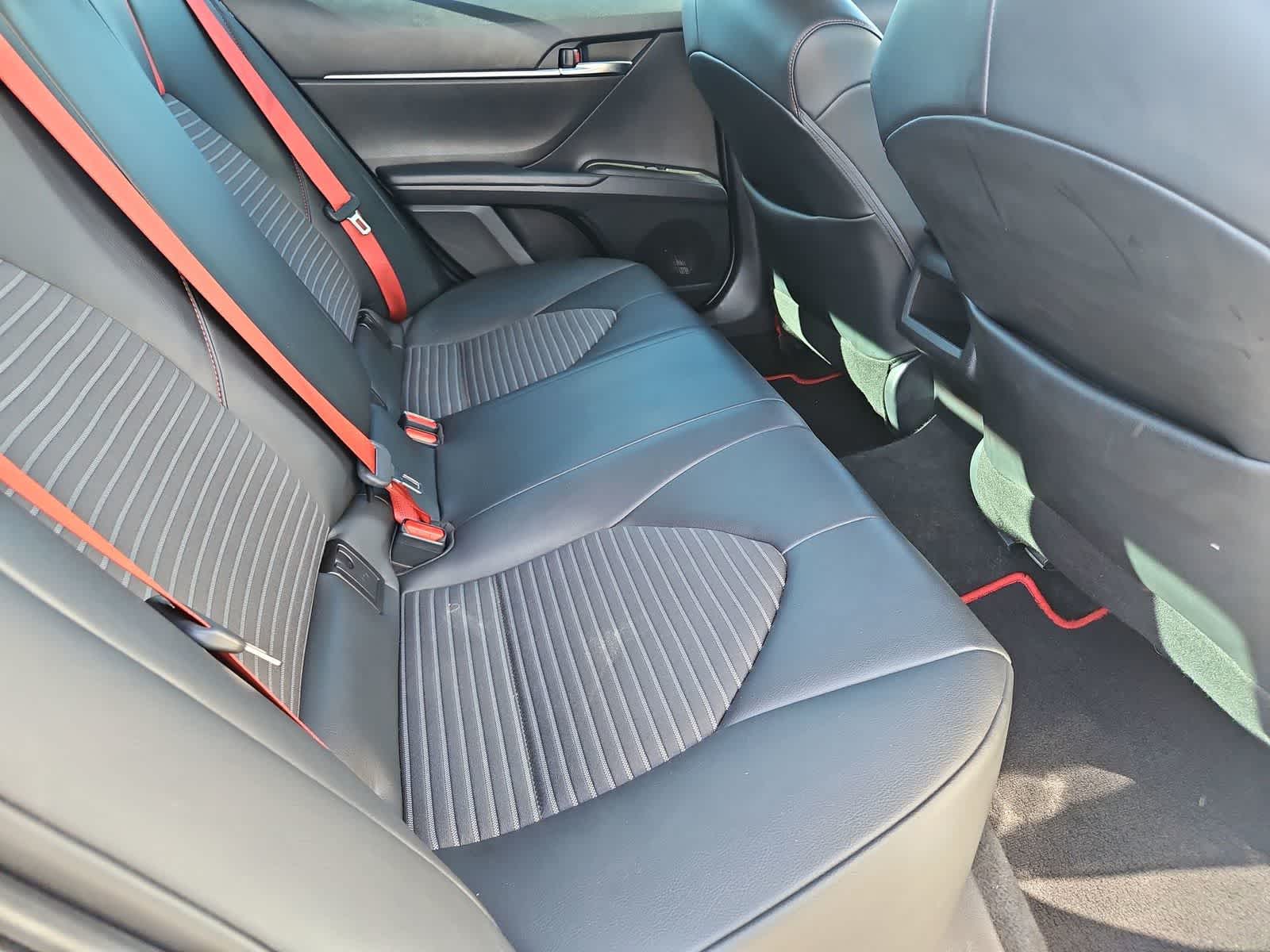 Thumbnail: 2022 Toyota Camry - 22