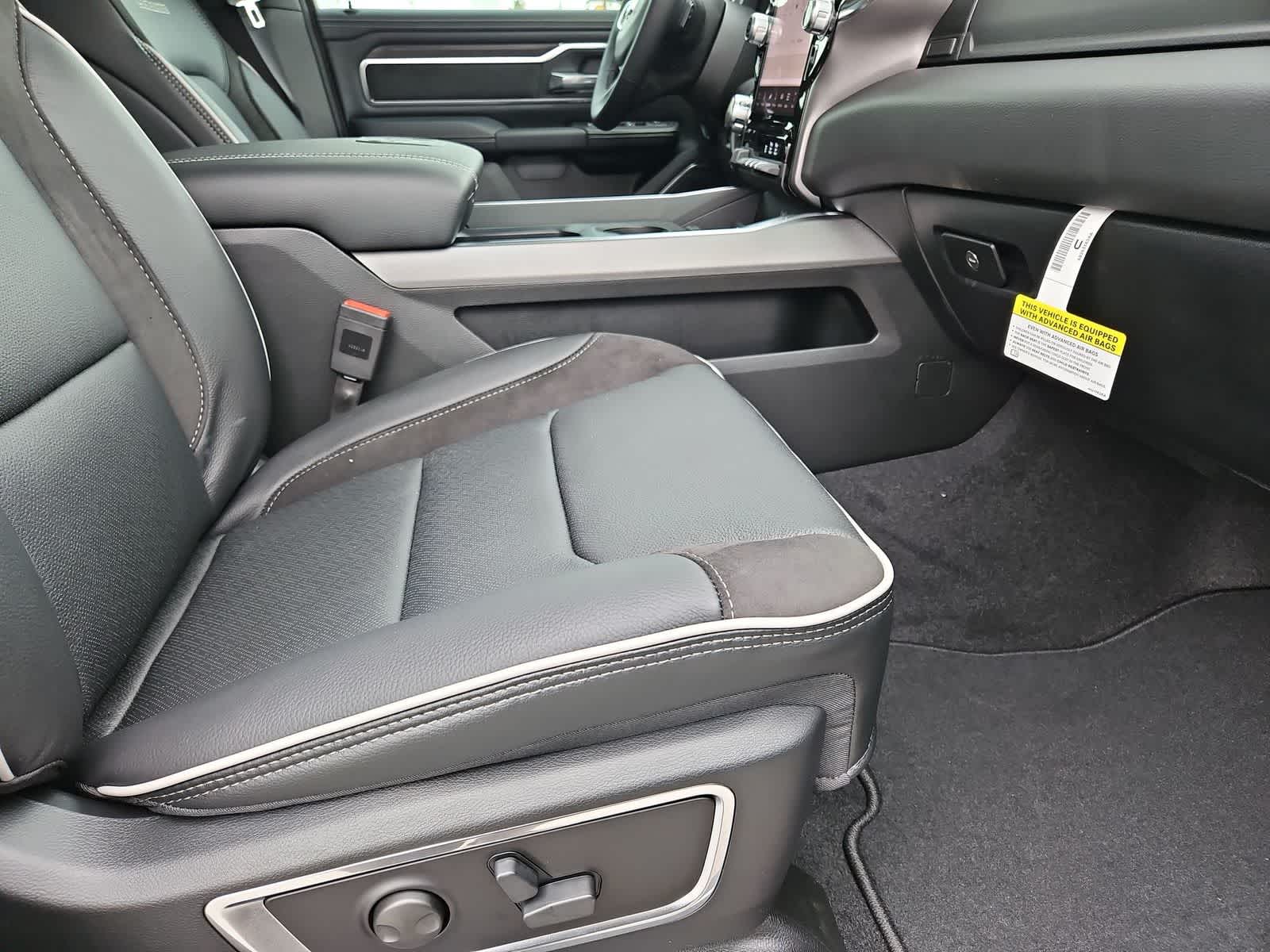 Thumbnail: 2026 RAM 1500 - 22