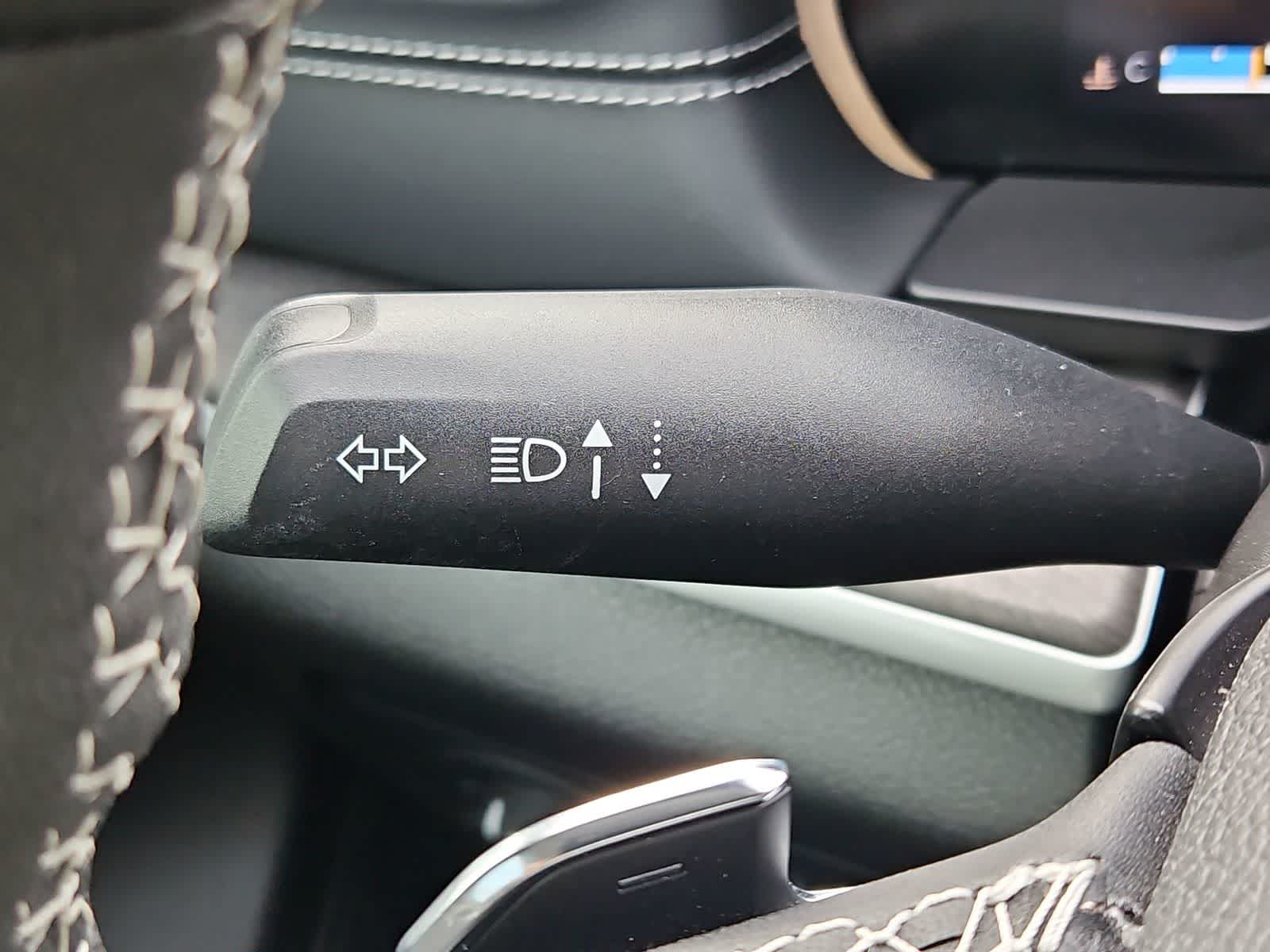 Thumbnail: 2023 Jeep Grand Cherokee - 28