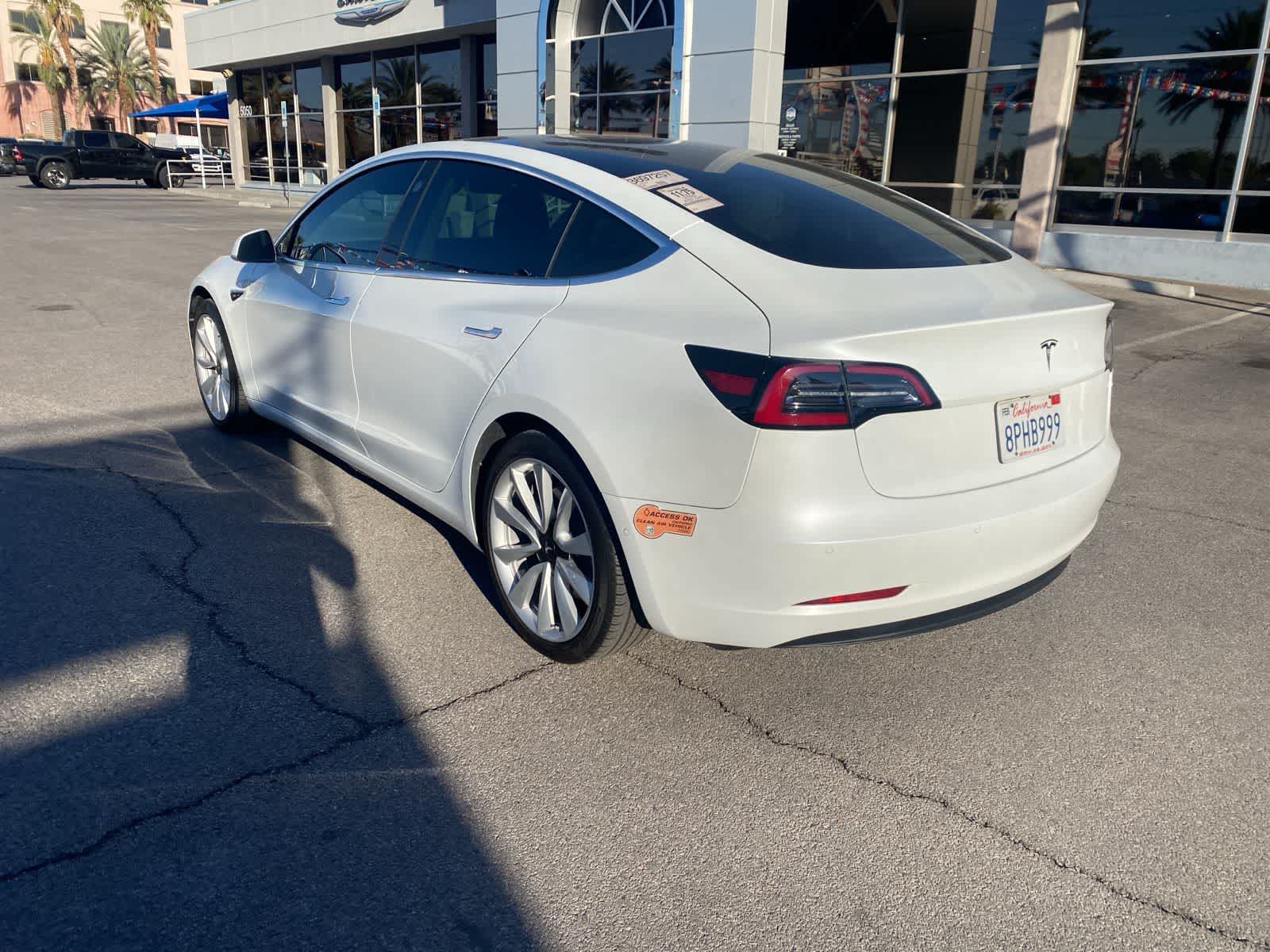 Thumbnail: 2020 Tesla Model 3 - 9