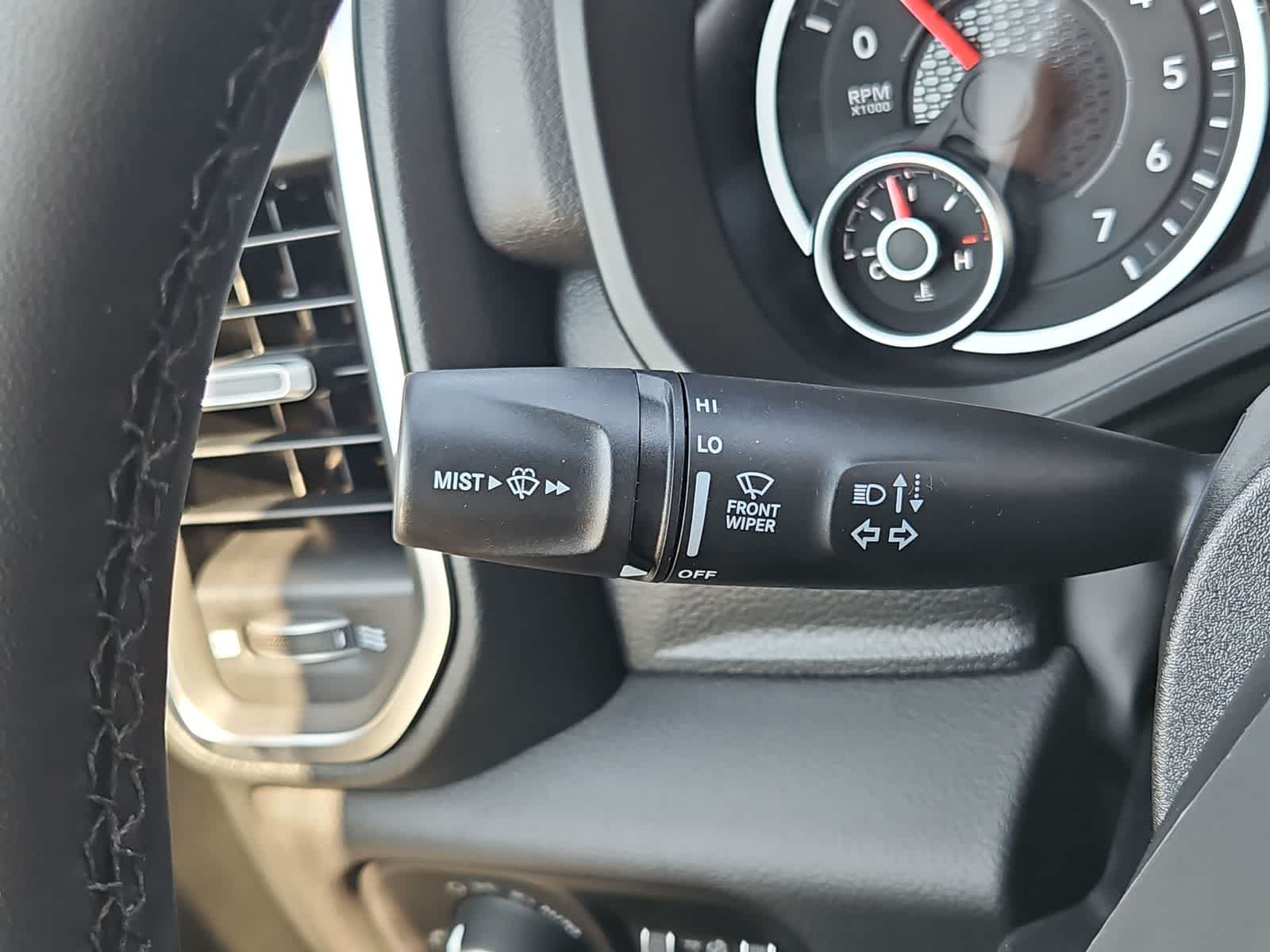 Thumbnail: 2026 RAM 1500 - 27