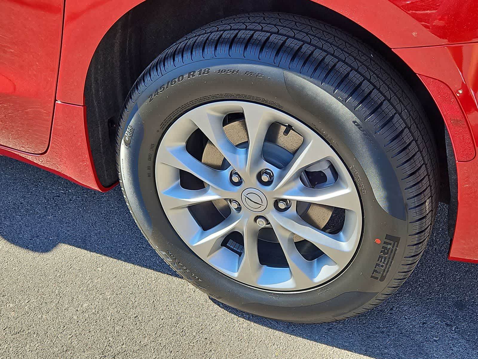 Thumbnail: 2026 Chrysler Pacifica - 13