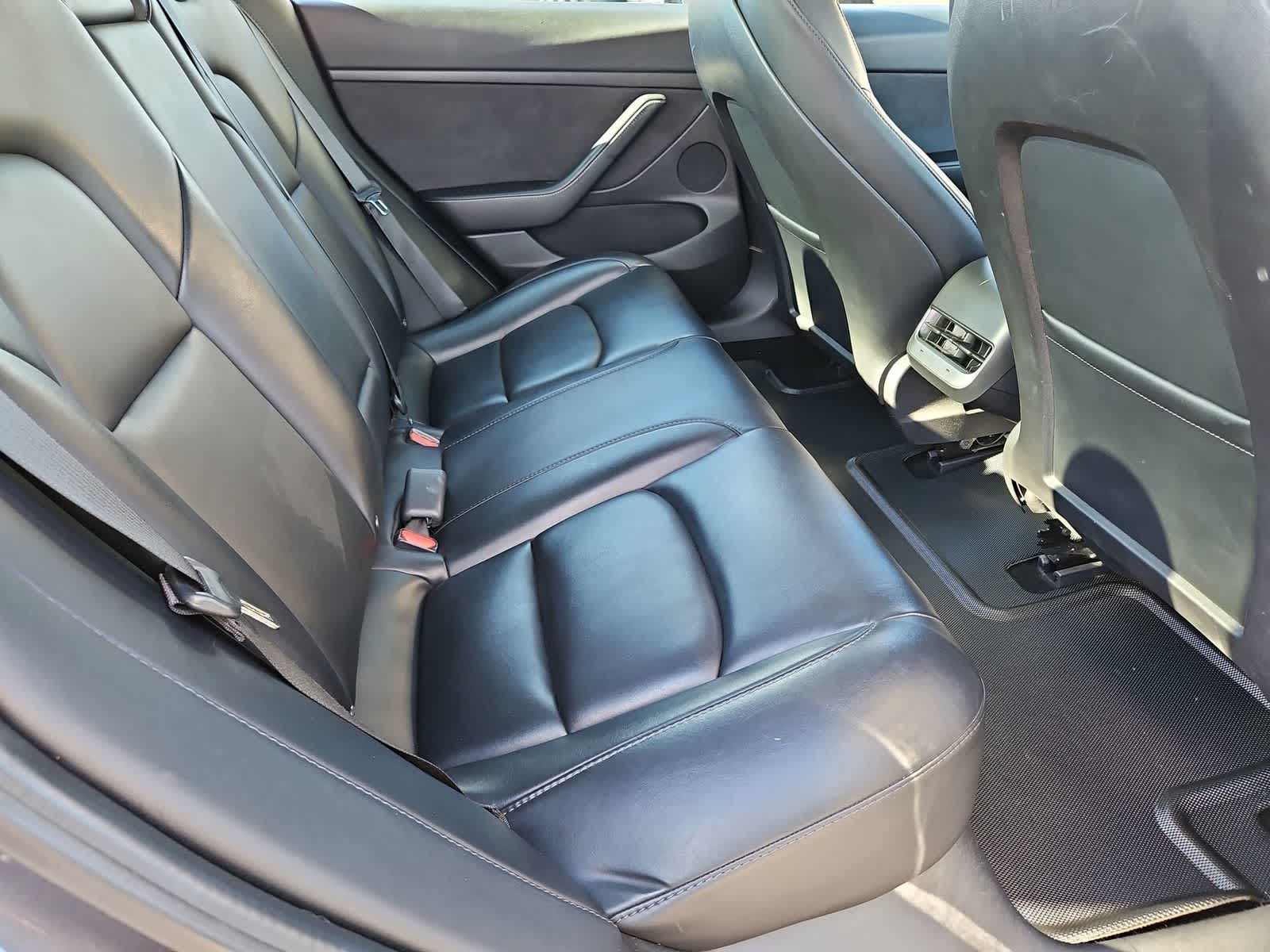 Thumbnail: 2021 Tesla Model 3 - 19