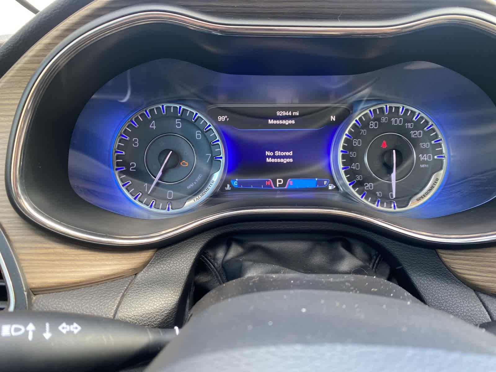 Thumbnail: 2015 Chrysler 200 - 16