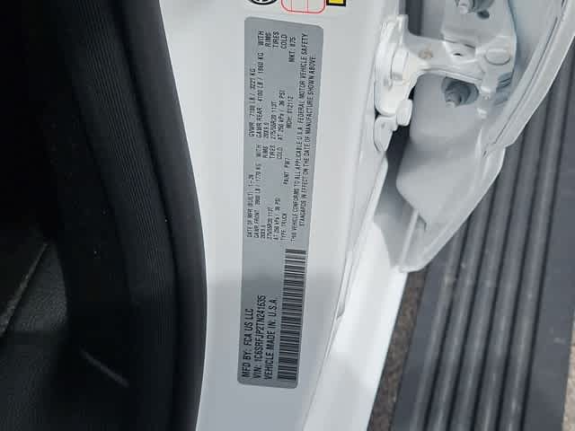 Thumbnail: 2026 RAM 1500 - 35