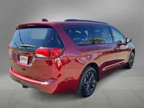 Thumbnail: 2020 Chrysler Pacifica - 13