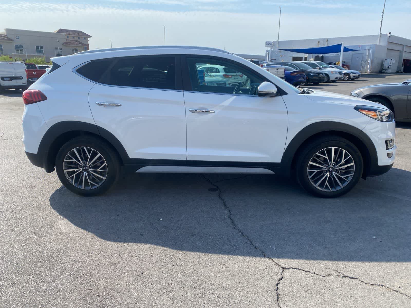 Thumbnail: 2020 Hyundai Tucson - 4