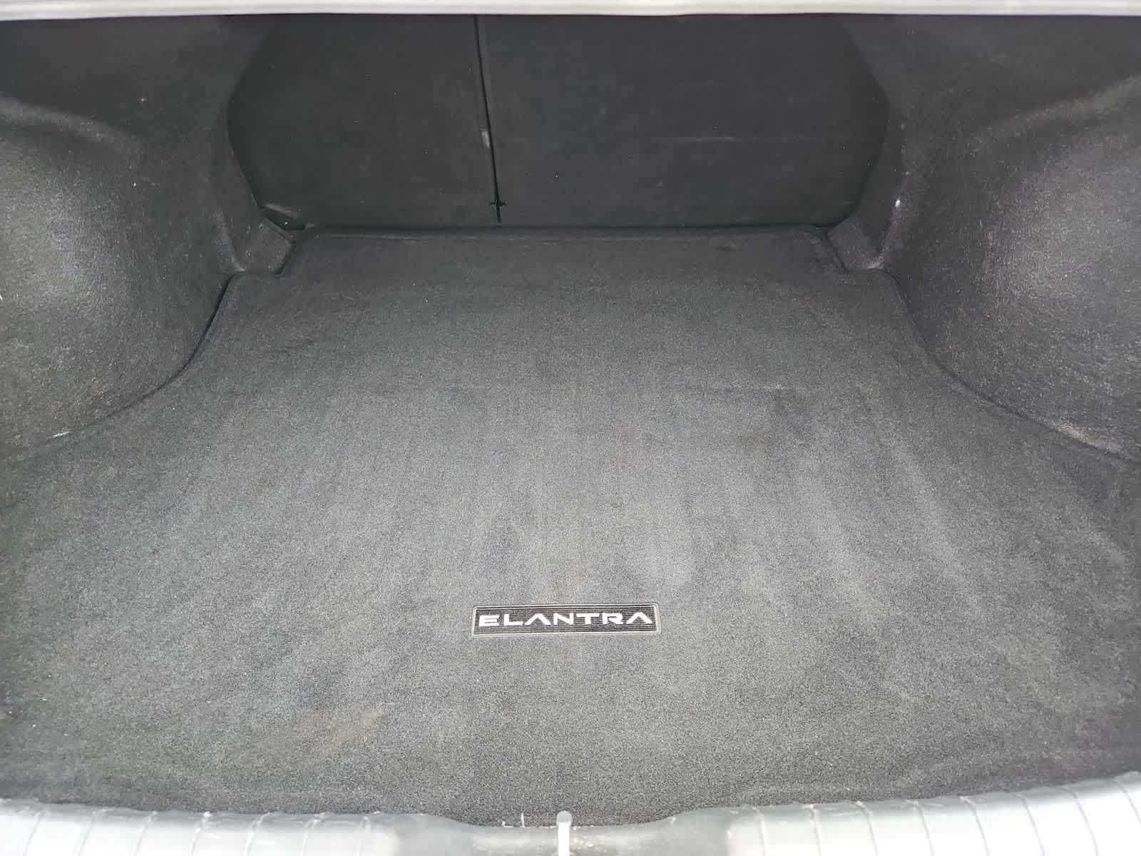 Thumbnail: 2021 Hyundai Elantra - 33