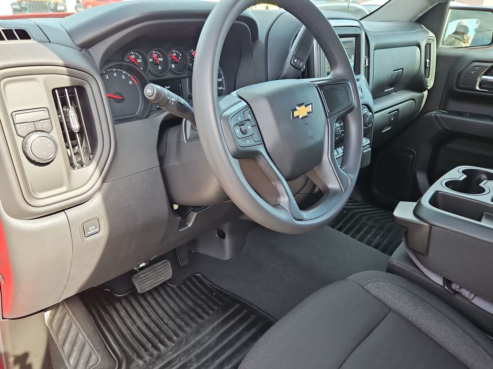 Thumbnail: 2025 Chevrolet Silverado 1500 - 11