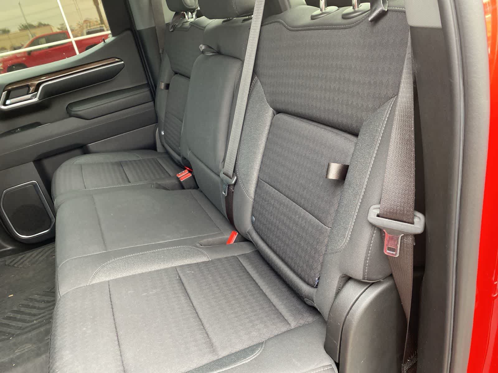 Thumbnail: 2022 Chevrolet Silverado 1500 - 12