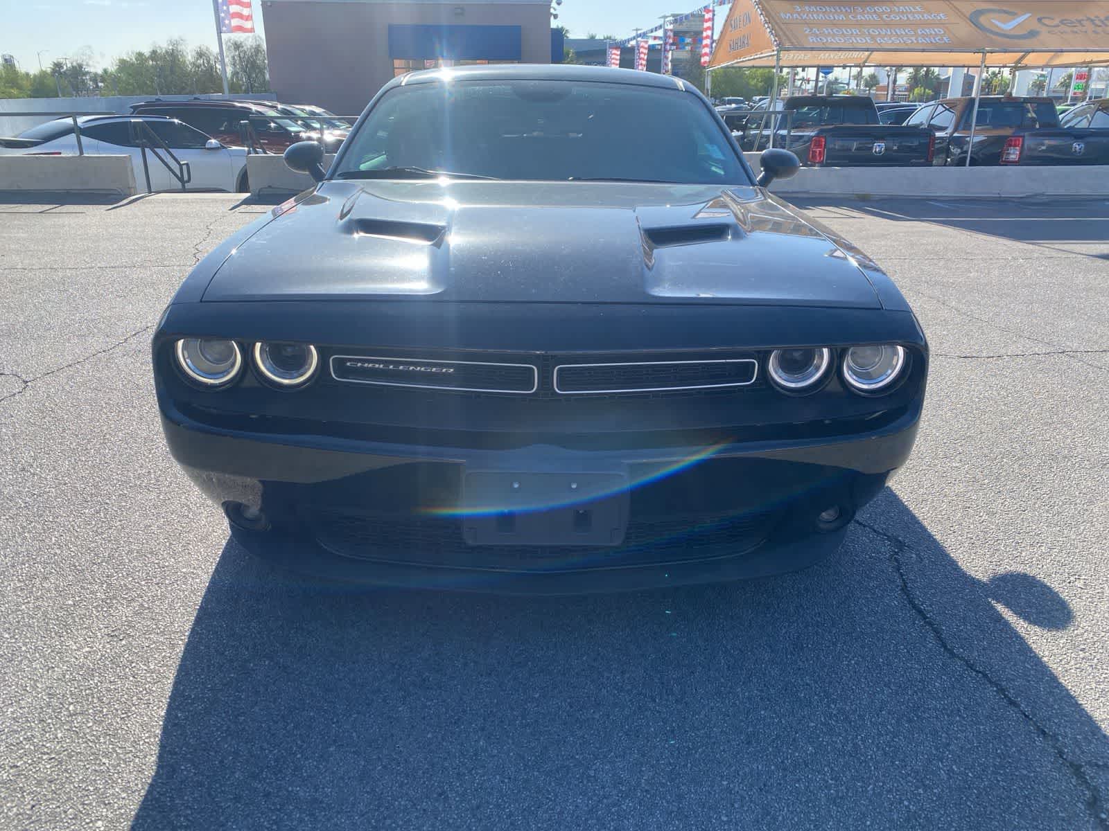 Thumbnail: 2015 Dodge Challenger - 3