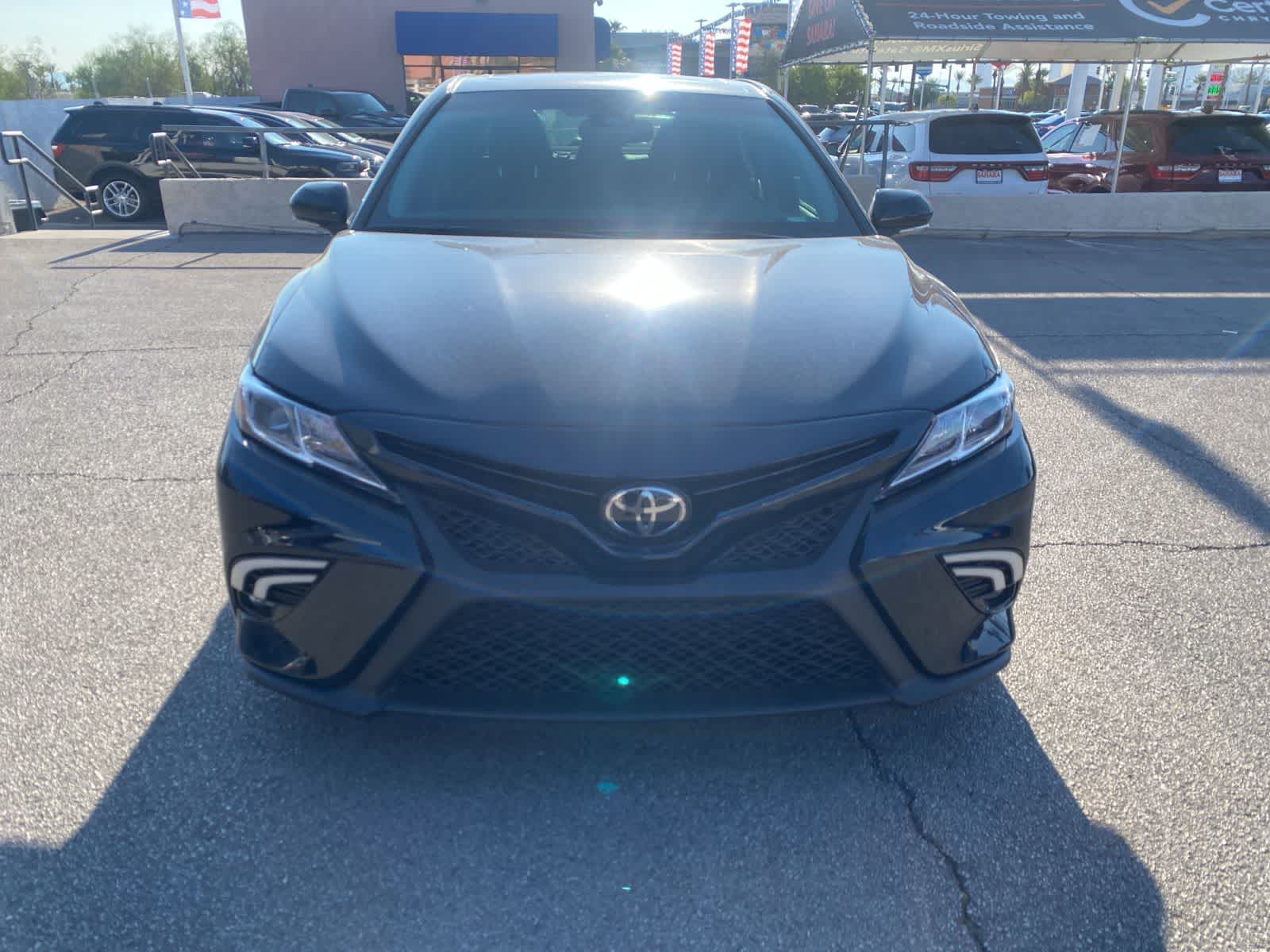 Thumbnail: 2018 Toyota Camry - 2
