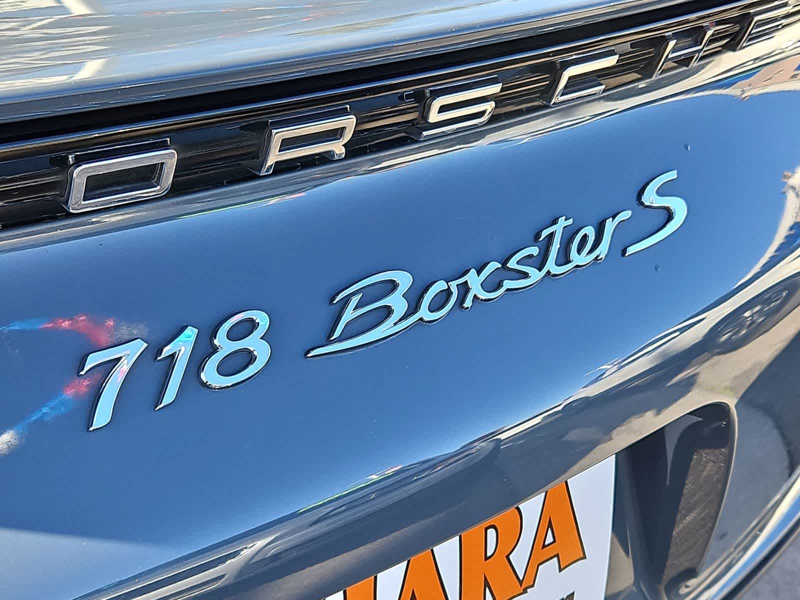 Thumbnail: 2017 Porsche 718 Boxster - 13