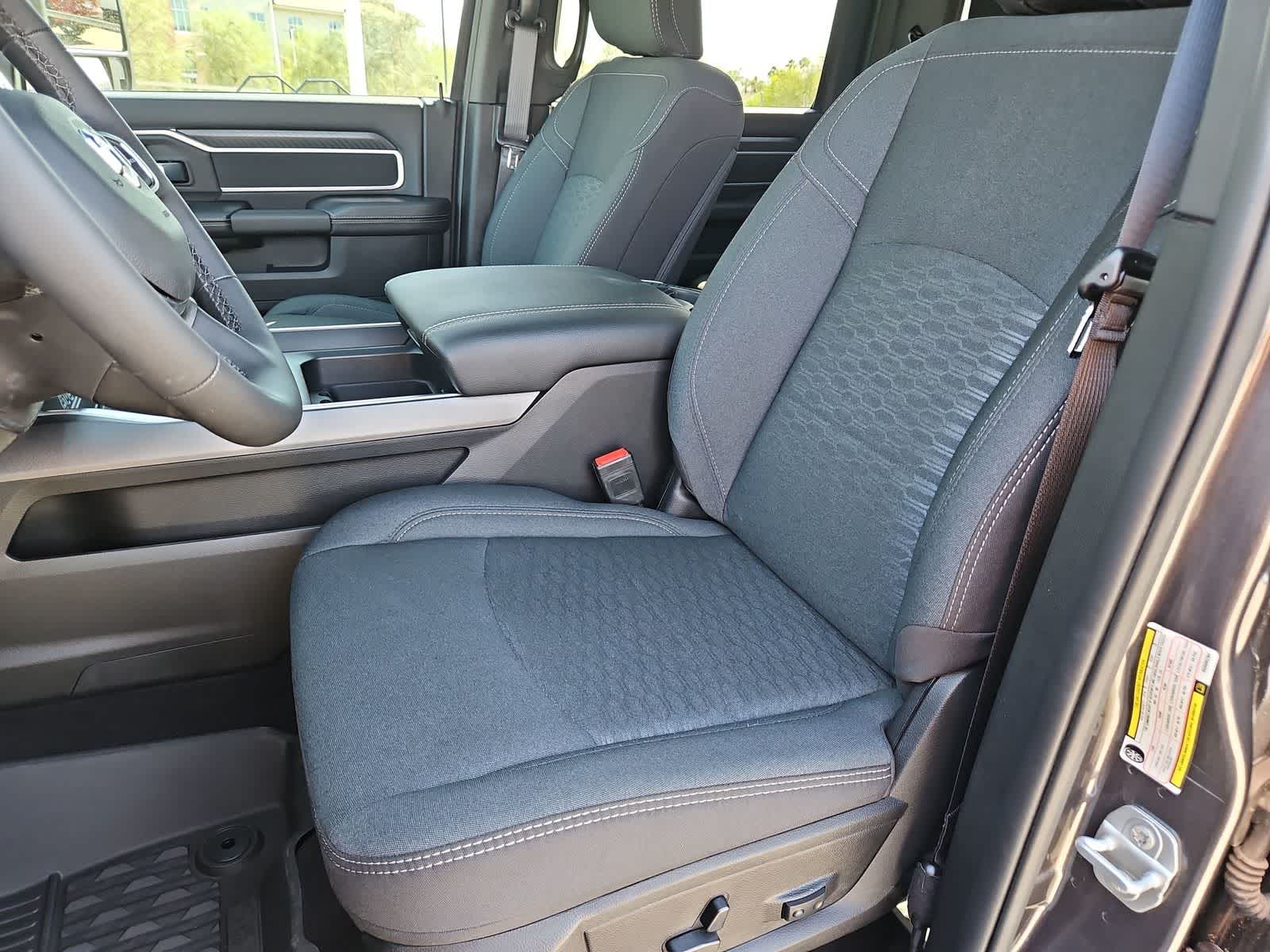 2025 RAM 2500 ST 15