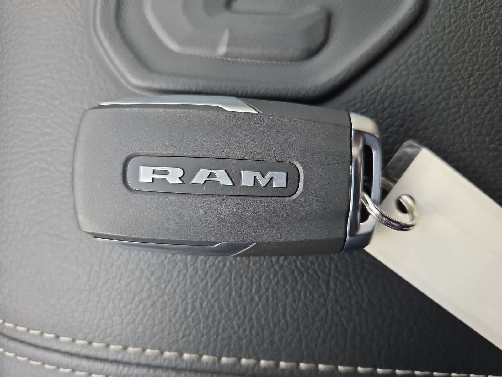 Thumbnail: 2026 RAM 1500 - 39