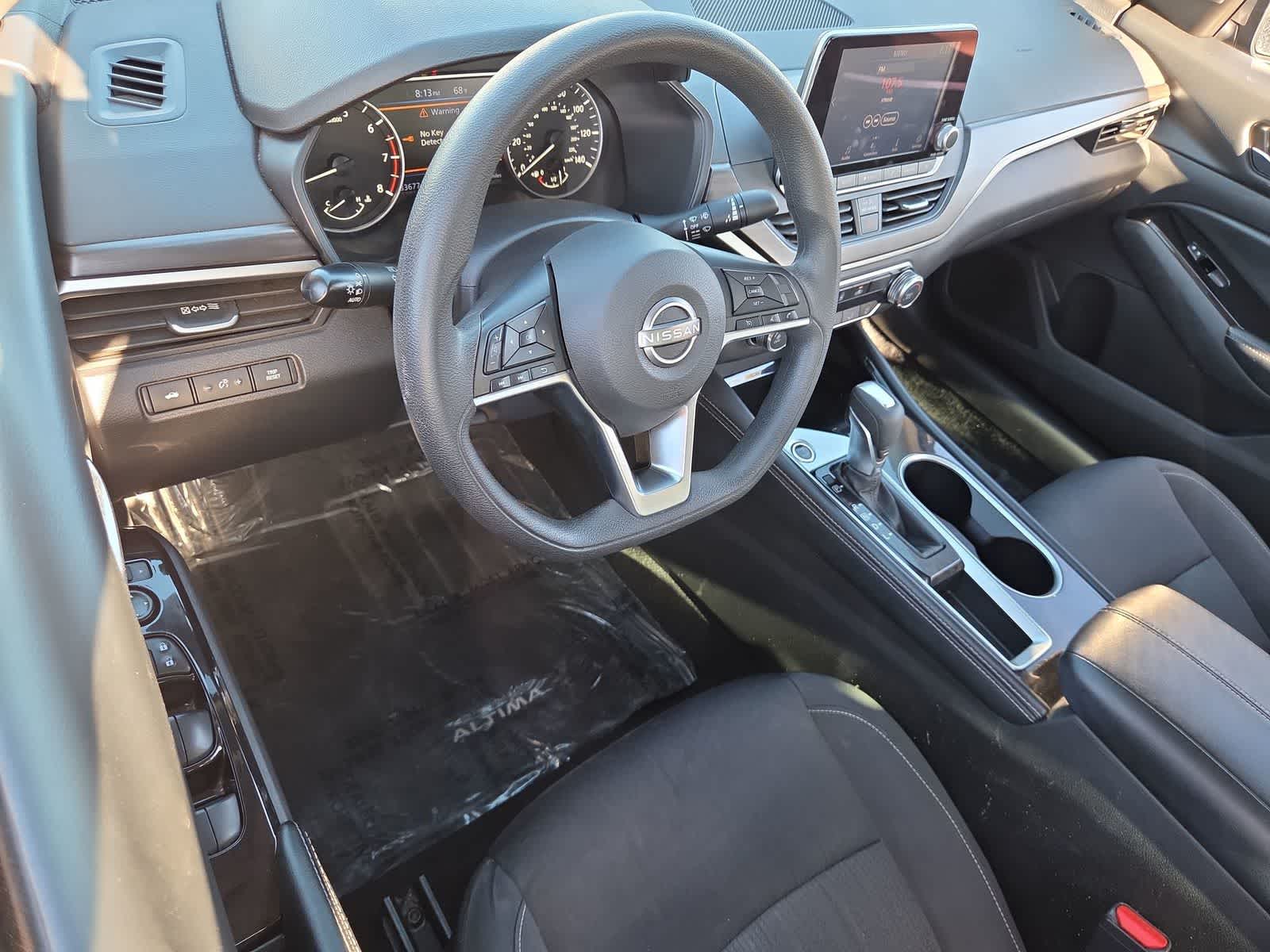 Thumbnail: 2023 Nissan Altima - 11