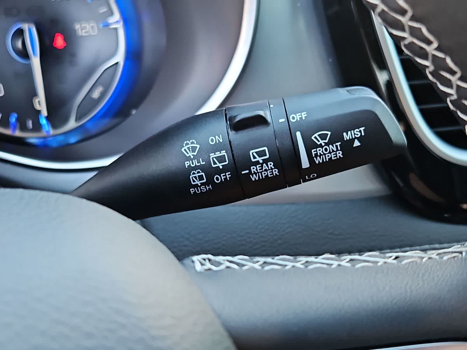 Thumbnail: 2026 Chrysler Pacifica - 25