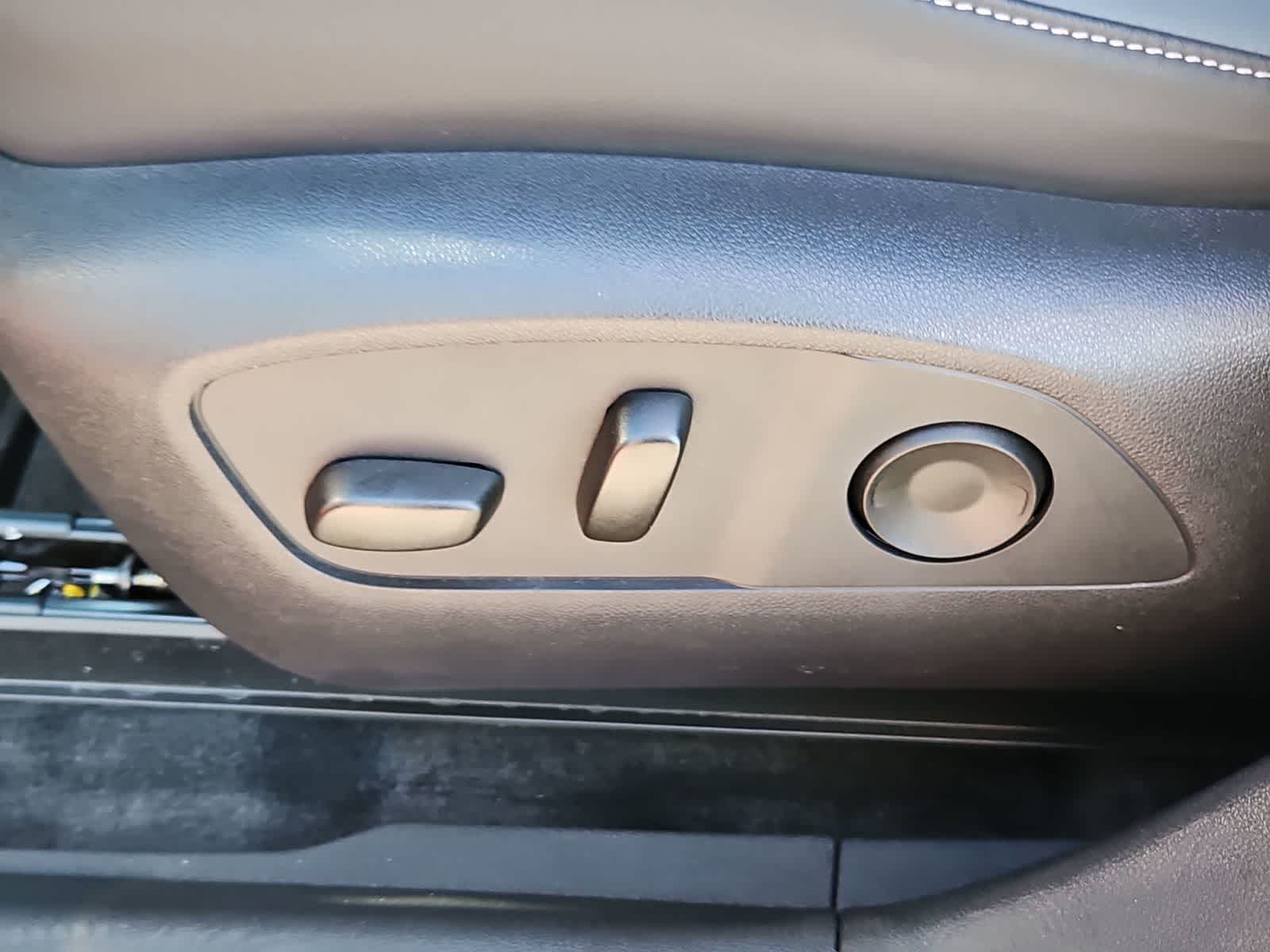 Thumbnail: 2024 Honda Prologue - 17