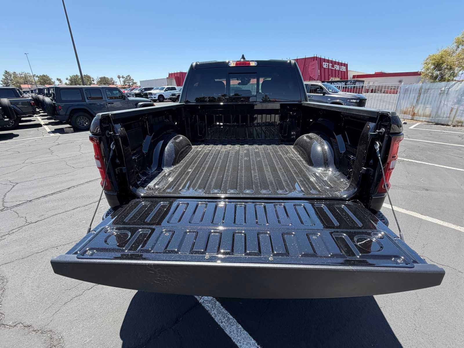 Thumbnail: 2026 RAM 1500 - 15