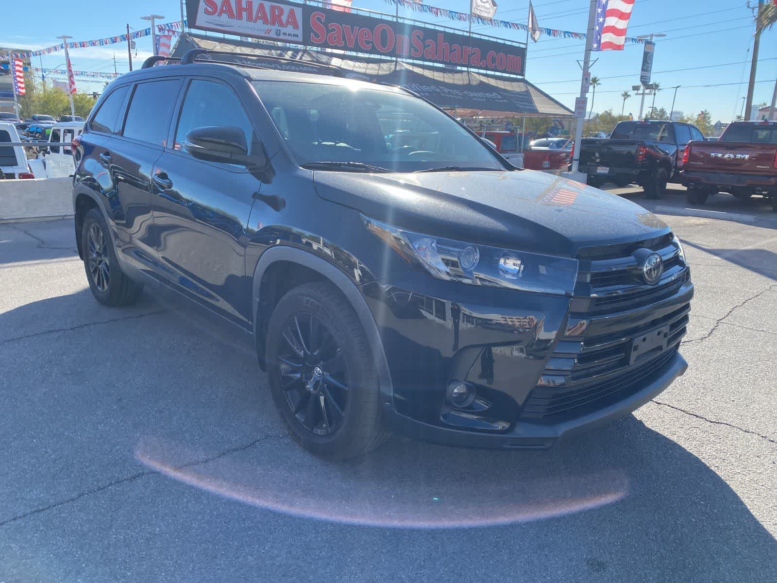 Thumbnail: 2019 Toyota Highlander - 4