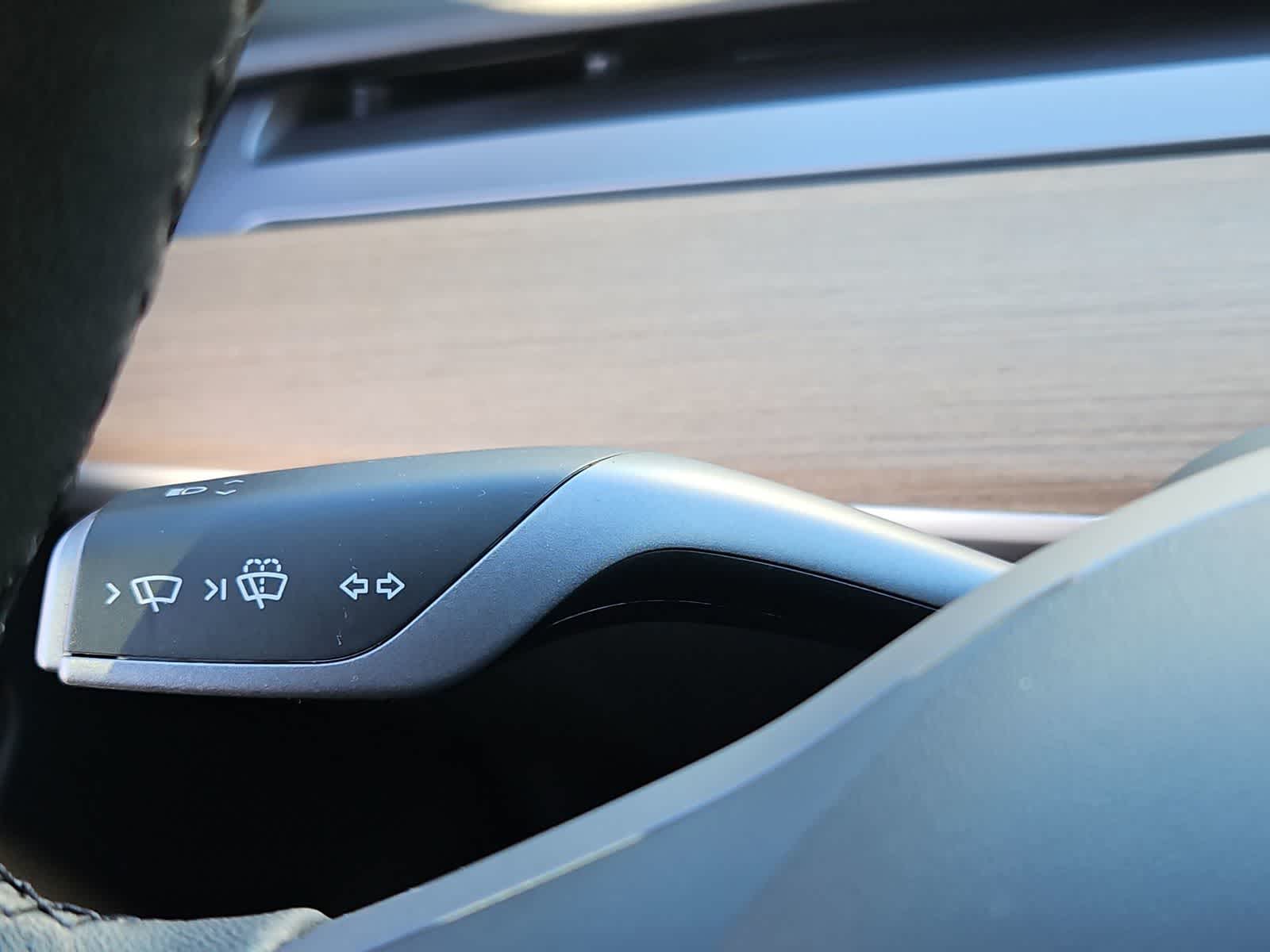 Thumbnail: 2022 Tesla Model 3 - 23