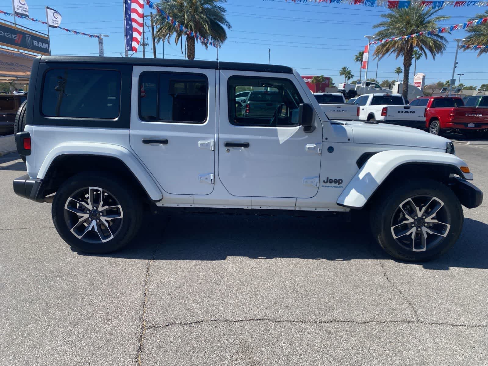 Thumbnail: 2024 Jeep Wrangler - 4